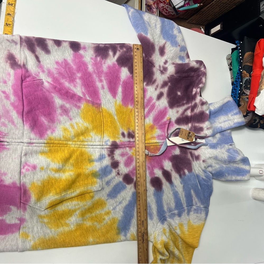 PINK Victoria’s Secret Tie-Dye Zip up Hoodie Gray Multi color Size L NWT - Picture 6 of 10